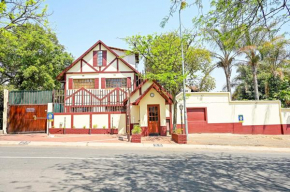 Tudor Lodge Guest House